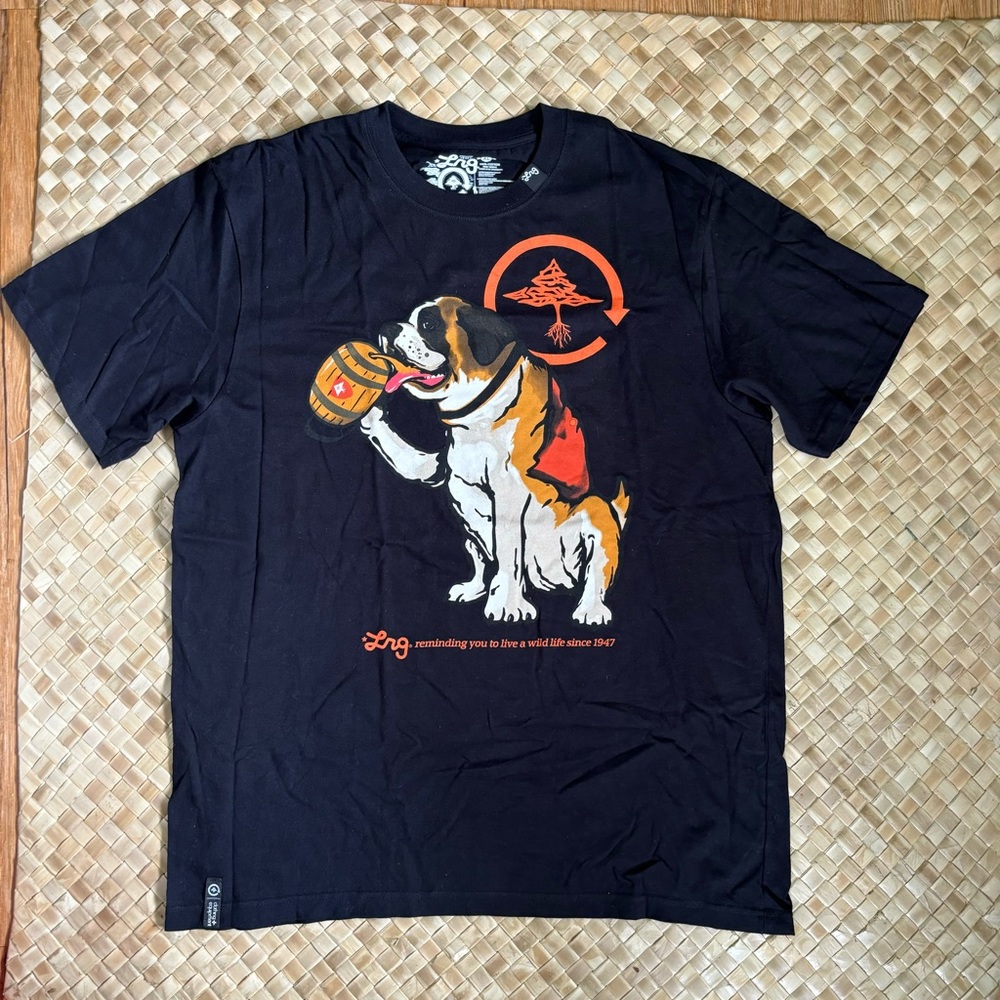 NWOT LRG dog shirt men’s XL
